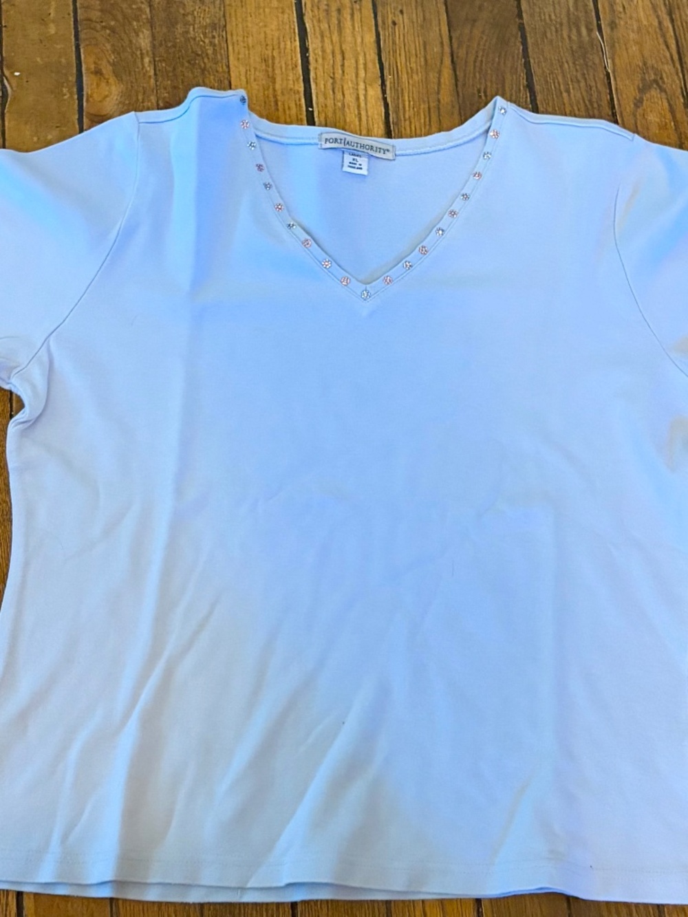 V-neck crystal top